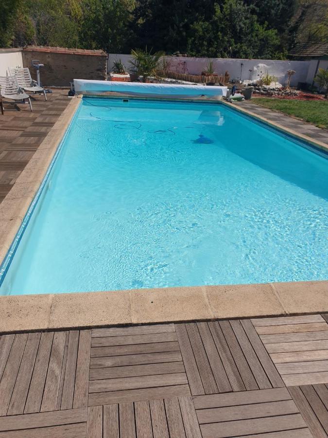 La Maison Porte Bonheur Chantelle ภายนอก รูปภาพ