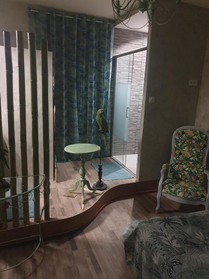 La Maison Porte Bonheur Chantelle ภายนอก รูปภาพ